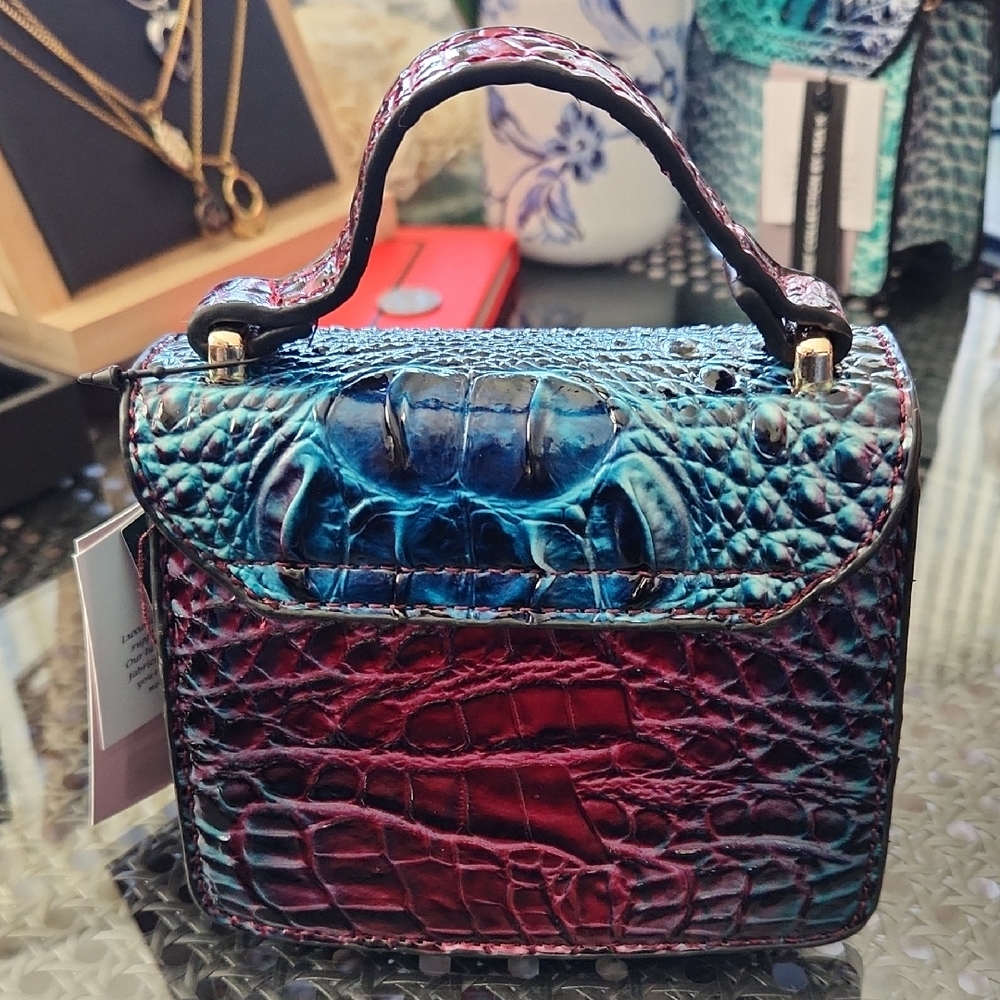 Vegan Leather Mini Crocodile-Embossed Handbag with Adjustable Crossbody Strap - Picture 2 of 7